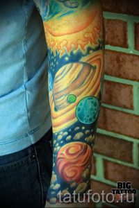 Фото пример тату планеты для статьи про значение татуировки планета - tatufoto.ru - 12