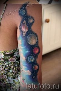 Фото пример тату планеты для статьи про значение татуировки планета - tatufoto.ru - 16