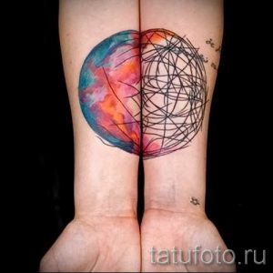 Фото пример тату планеты для статьи про значение татуировки планета - tatufoto.ru - 21