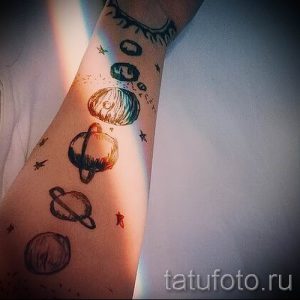 Фото пример тату планеты для статьи про значение татуировки планета - tatufoto.ru - 52