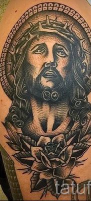 Фото тату Иисуса Христа для статьи про значение татуировки Иисус — tatufoto.ru — 8