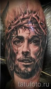 Фото тату Иисуса Христа для статьи про значение татуировки Иисус - tatufoto.ru - 22