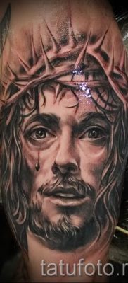 Фото тату Иисуса Христа для статьи про значение татуировки Иисус — tatufoto.ru — 22