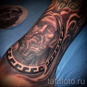 Фото тату Иисуса Христа для статьи про значение татуировки Иисус - tatufoto.ru - 26