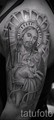 Фото тату Иисуса Христа для статьи про значение татуировки Иисус — tatufoto.ru — 31