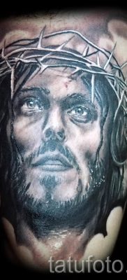 Фото тату Иисуса Христа для статьи про значение татуировки Иисус — tatufoto.ru — 34