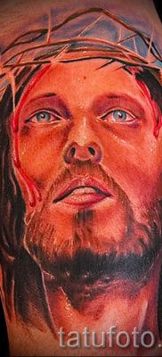 Фото тату Иисуса Христа для статьи про значение татуировки Иисус — tatufoto.ru — 35