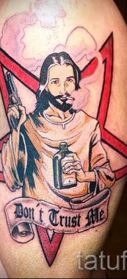 Фото тату Иисуса Христа для статьи про значение татуировки Иисус — tatufoto.ru — 37
