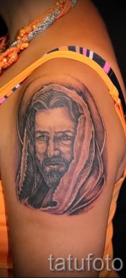 Фото тату Иисуса Христа для статьи про значение татуировки Иисус — tatufoto.ru — 40