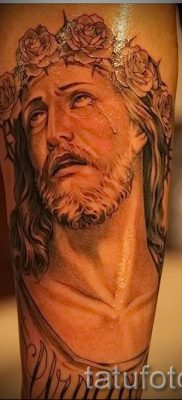 Фото тату Иисуса Христа для статьи про значение татуировки Иисус — tatufoto.ru — 42