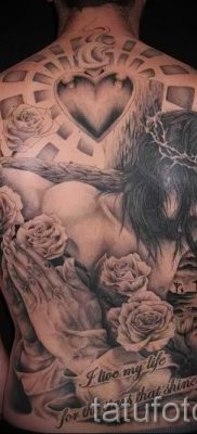 Фото тату Иисуса Христа для статьи про значение татуировки Иисус — tatufoto.ru — 43