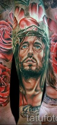 Фото тату Иисуса Христа для статьи про значение татуировки Иисус — tatufoto.ru — 44