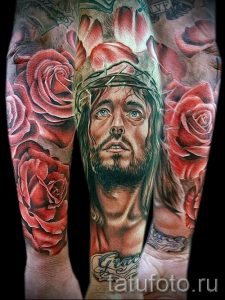 Фото тату Иисуса Христа для статьи про значение татуировки Иисус - tatufoto.ru - 44