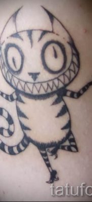Фото тату Чеширский кот для статьи про значение рисунка татуировки — tatufoto.ru — 15