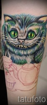 Фото тату Чеширский кот для статьи про значение рисунка татуировки — tatufoto.ru — 51