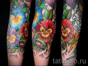 Фото тату анютины глазки для статьи про значение татуировки - tatufoto.ru - 17