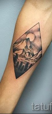 Фото тату горы — для статьи про значение татуировки с рисунком гор — tatufoto.ru — 41