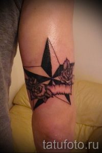 Фото тату звезды на локтях для статьи про значение рисунка татуировки - tatufoto.ru - 6