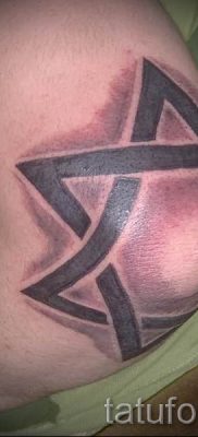 Фото тату звезды на локтях для статьи про значение рисунка татуировки — tatufoto.ru — 9