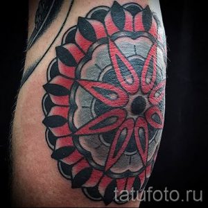Фото тату звезды на локтях для статьи про значение рисунка татуировки - tatufoto.ru - 17