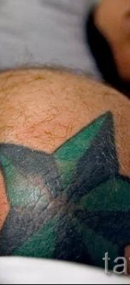 Фото тату звезды на локтях для статьи про значение рисунка татуировки — tatufoto.ru — 21