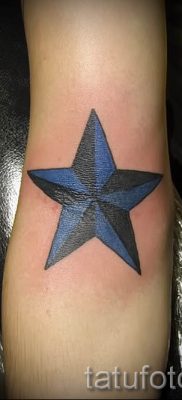 Фото тату звезды на локтях для статьи про значение рисунка татуировки — tatufoto.ru — 26