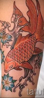 Фото тату золотая рыбка для статьи про значение рисунка татуировки — tatufoto.ru — 20