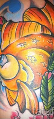 Фото тату золотая рыбка для статьи про значение рисунка татуировки — tatufoto.ru — 49
