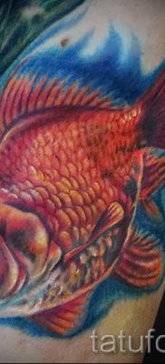 Фото тату золотая рыбка для статьи про значение рисунка татуировки — tatufoto.ru — 53