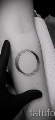 Фото тату круг для статьи про значение татуировки с кругом — tatufoto.ru — 2