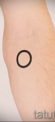 Фото тату круг для статьи про значение татуировки с кругом — tatufoto.ru — 40