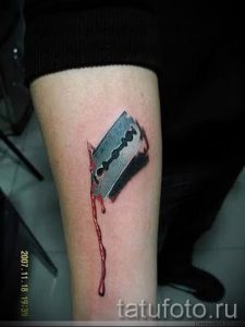 Фото тату лезвие - примеры для статьи про значение лезвия в тату - tatufoto.ru - 5