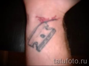 Фото тату лезвие - примеры для статьи про значение лезвия в тату - tatufoto.ru - 30