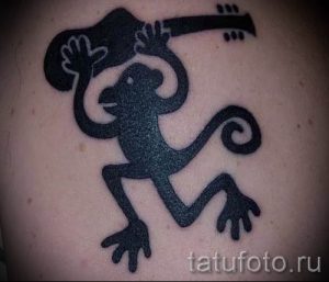 Фото тату обезьяна как пример для статьи про значение татуировки - tatufoto.ru - 40