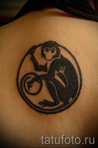 Фото тату обезьяна как пример для статьи про значение татуировки - tatufoto.ru - 41