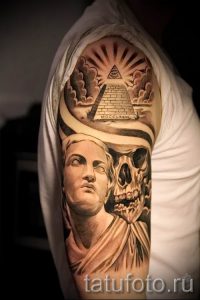 Фото тату пирамида для статьи про значение татуировки с пирамидой - tatufoto.ru - 37