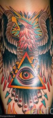 Фото тату пирамида для статьи про значение татуировки с пирамидой — tatufoto.ru — 53