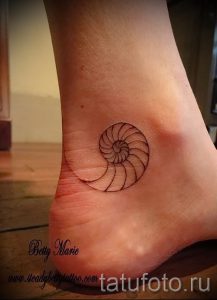 Фото тату ракушка для статьи про значение ракушки в татуировке - tatufoto.ru - 5
