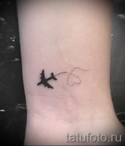 Фото тату самолет для статьи про значение татуировки с самолет - tatufoto.ru - 3