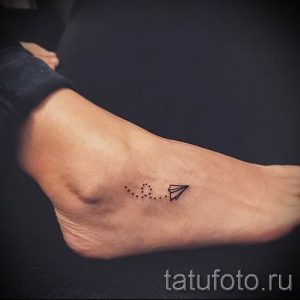 Фото тату самолет для статьи про значение татуировки с самолет - tatufoto.ru - 5