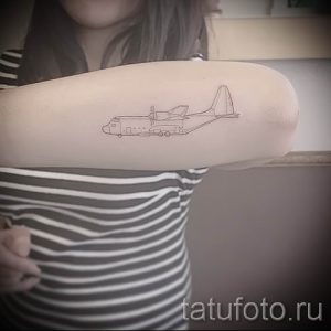 Фото тату самолет для статьи про значение татуировки с самолет - tatufoto.ru - 19