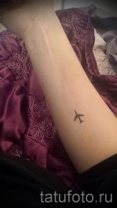 Фото тату самолет для статьи про значение татуировки с самолет - tatufoto.ru - 27