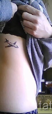Фото тату самолет для статьи про значение татуировки с самолет — tatufoto.ru — 28