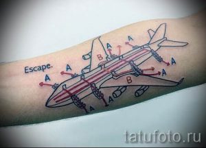 Фото тату самолет для статьи про значение татуировки с самолет - tatufoto.ru - 34