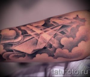 Фото тату самолет для статьи про значение татуировки с самолет - tatufoto.ru - 47