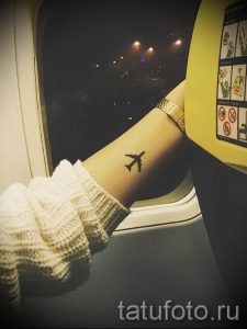 Фото тату самолет для статьи про значение татуировки с самолет - tatufoto.ru - 65