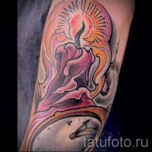 Фото тату свеча для статьи про значение татуировки со свечей - tatufoto.ru - 19