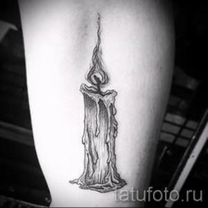 Фото тату свеча для статьи про значение татуировки со свечей - tatufoto.ru - 41