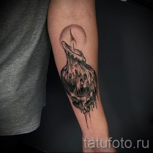 Фото тату свеча для статьи про значение татуировки со свечей - tatufoto.ru - 51
