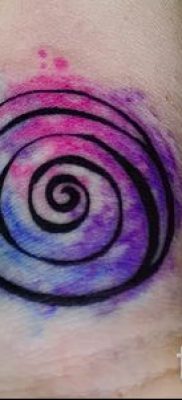 Фото тату спираль для статьи про значение татуировки с этим рисунком — tatufoto.ru — 7